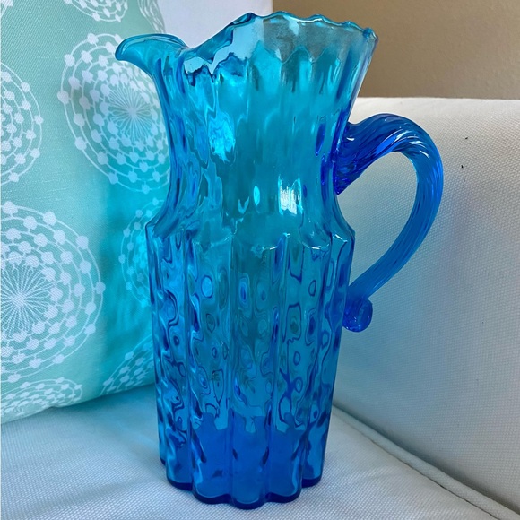 MCM Italian Empoli Ribbed Pillar Aqua Peacock Blue Art Glass 8” Pitcher Ice Lip - Picture 1 of 6